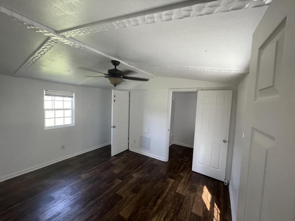 94 Knox Dr - Photo 6 of 19
