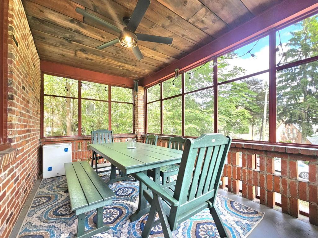 3410 15th St N - Photo 2 of 42