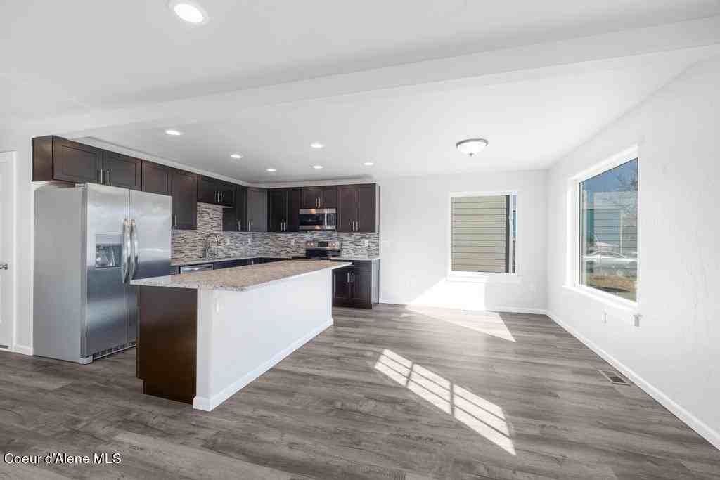 2704 N Miami Ct #1 - Photo 4 of 12