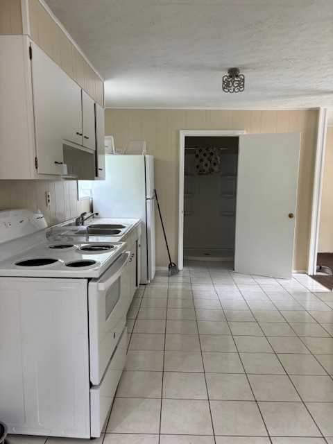 240 Main St #240-2 - Photo 5 of 9