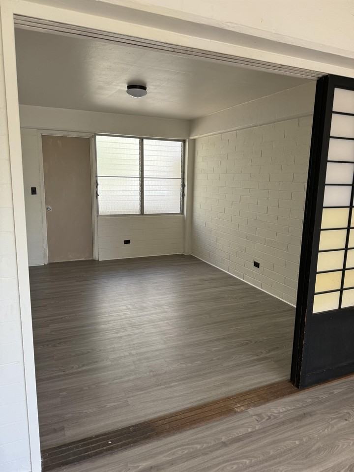 910 Pumehana St #J - Photo 7 of 7