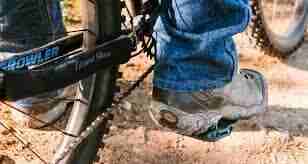 9 Lake Desmet Rd #2 - Photo 2 of 47