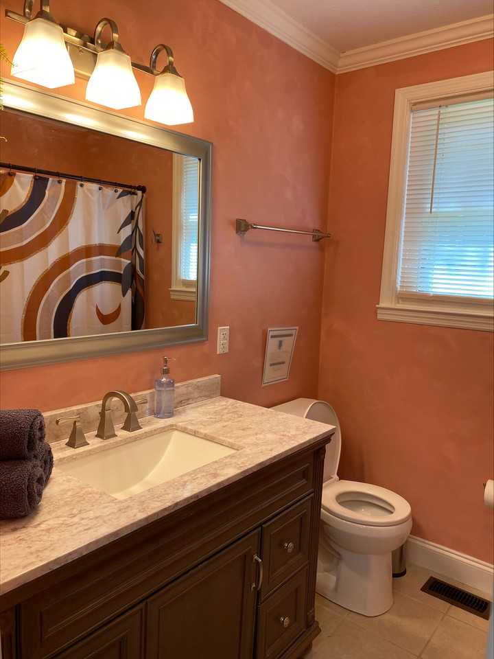 127 Warren Rd - Photo 3 of 17