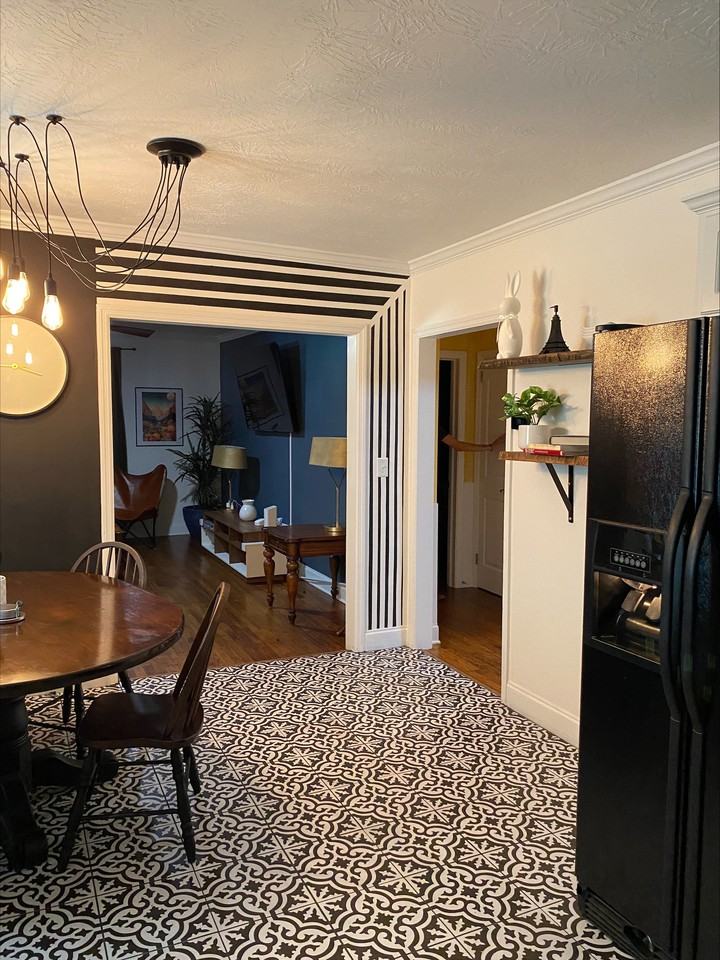 127 Warren Rd - Photo 4 of 17