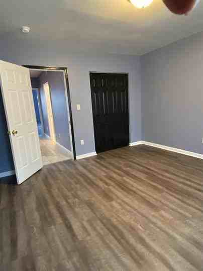 2522 E Federal St - Photo 4 of 23