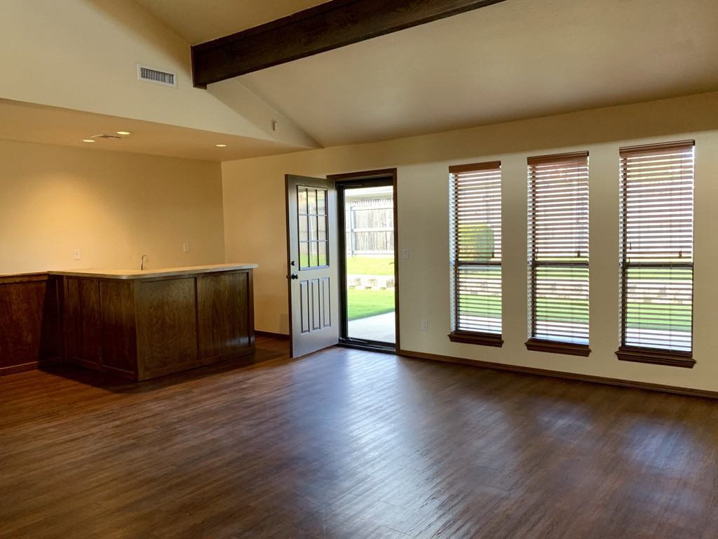1419 Pickford Ln - Photo 6 of 12