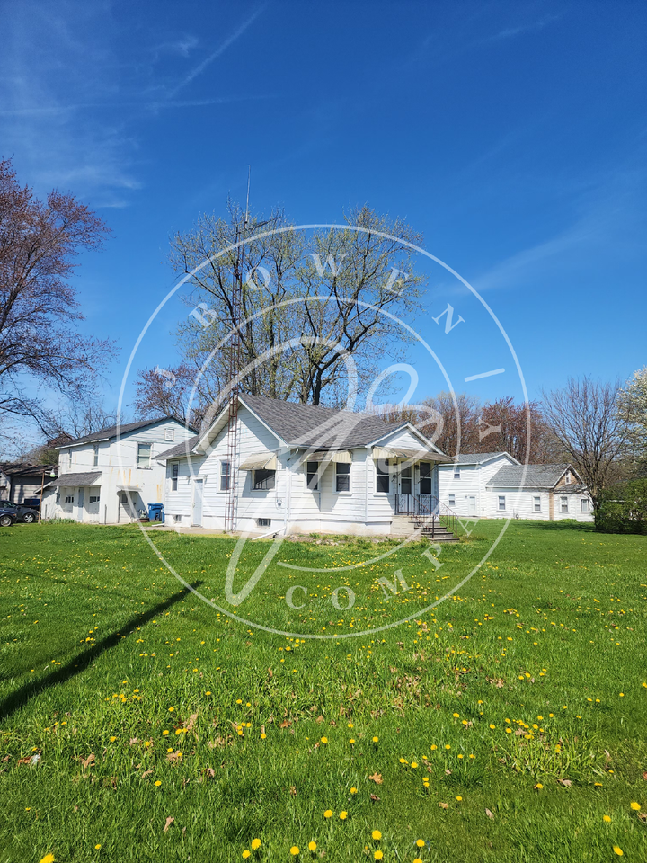 456 S Mccord Rd - Photo 2 of 28