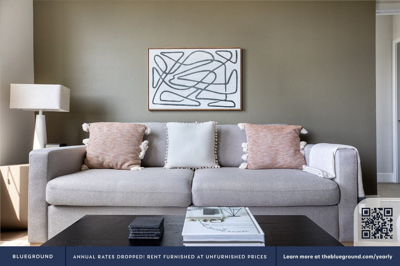 13385 Highlands Pl #28 - Photo 4 of 40