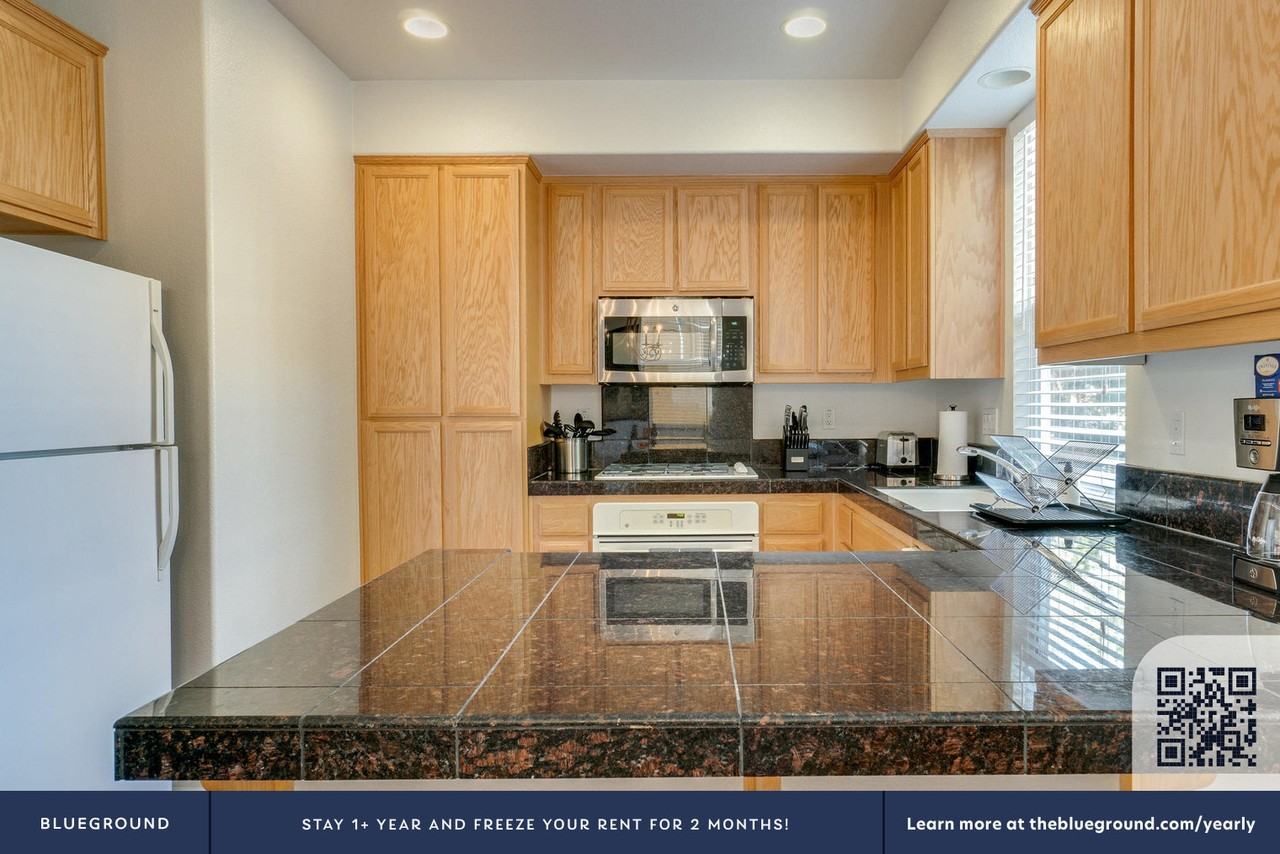 262 Azevedo Cir #1603 - Photo 7 of 14