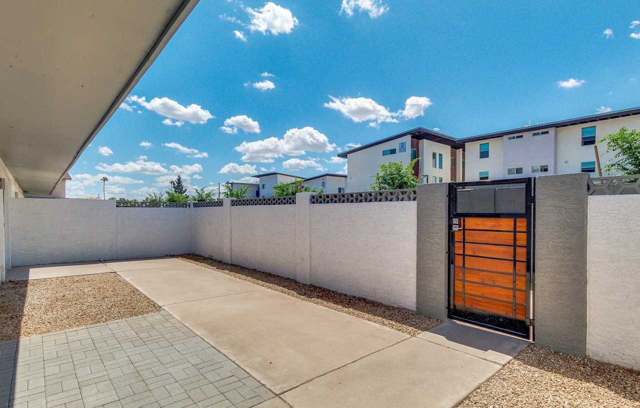 The Yardz - Photo 7 of 15