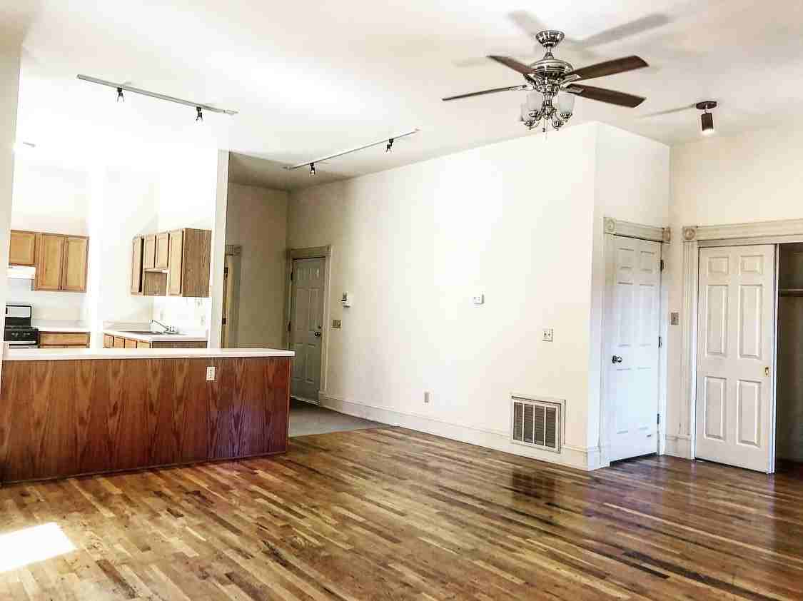 1016 S 5th St - Schaeffer Block - Photo 2 of 16