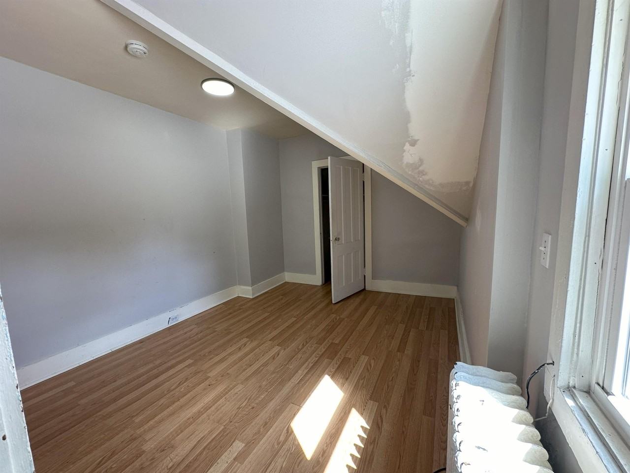 644 Madison Avenue - Photo 2 of 9
