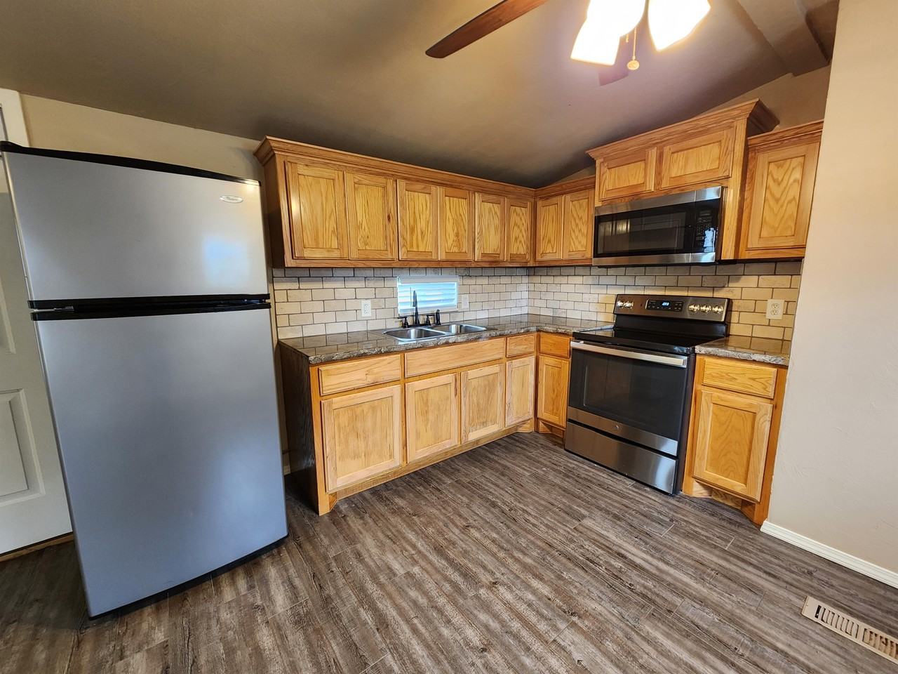 19014 County Road 1567 #1 - Photo 3 of 9