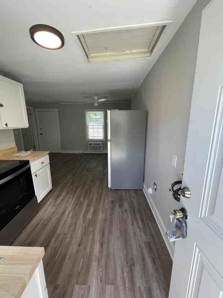 5825 Sledge Street - Photo 2 of 23