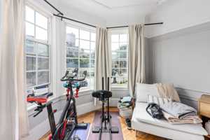 featured image of 2725 Van Ness Ave