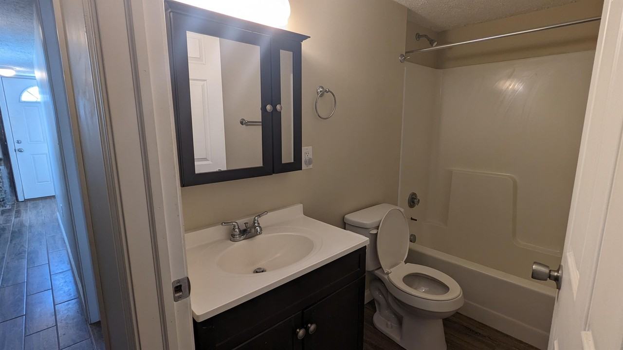 1 Desavage Street - Photo 4 of 7