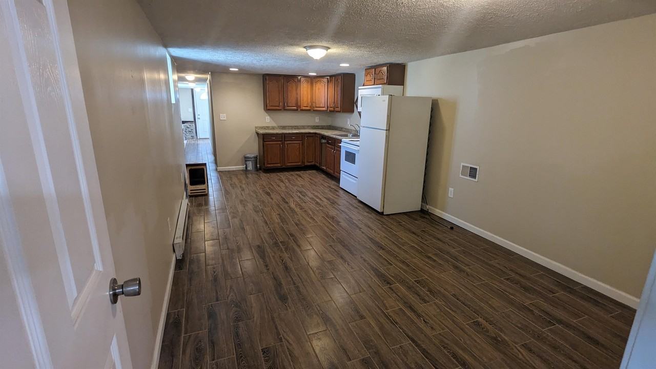 1 Desavage Street - Photo 5 of 7