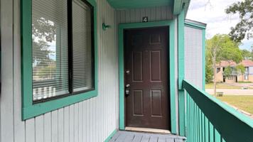 featured image of 5144 Westchase Court #4