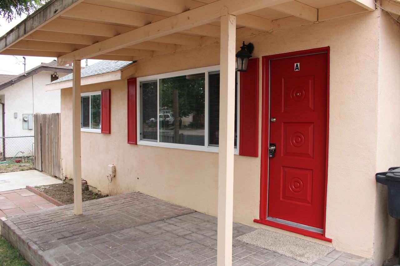 Franklin Triplex - Golden Dev - Photo 2 of 14