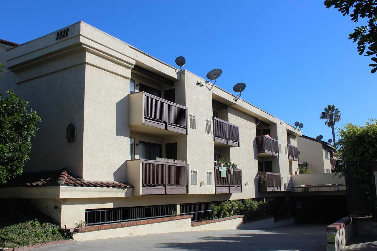 Savanna Villa Apartment Homes - Photo 6 of 24