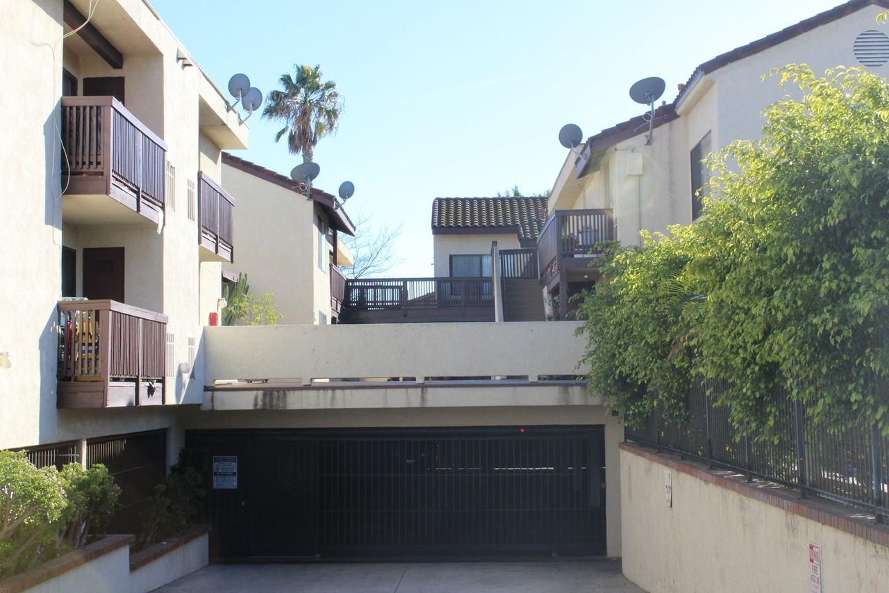 Savanna Villa Apartment Homes - Photo 7 of 24