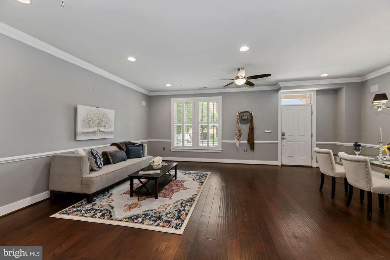 623 Mckenzie Ave - Photo 3 of 21