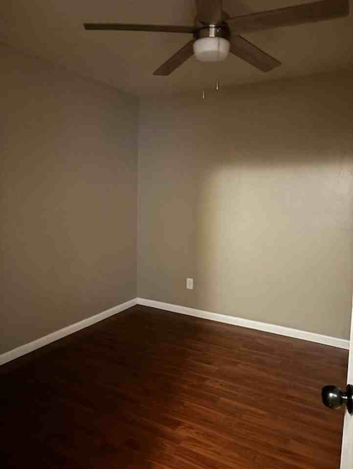 1519 W Osborn Rd #3 - Photo 6 of 50
