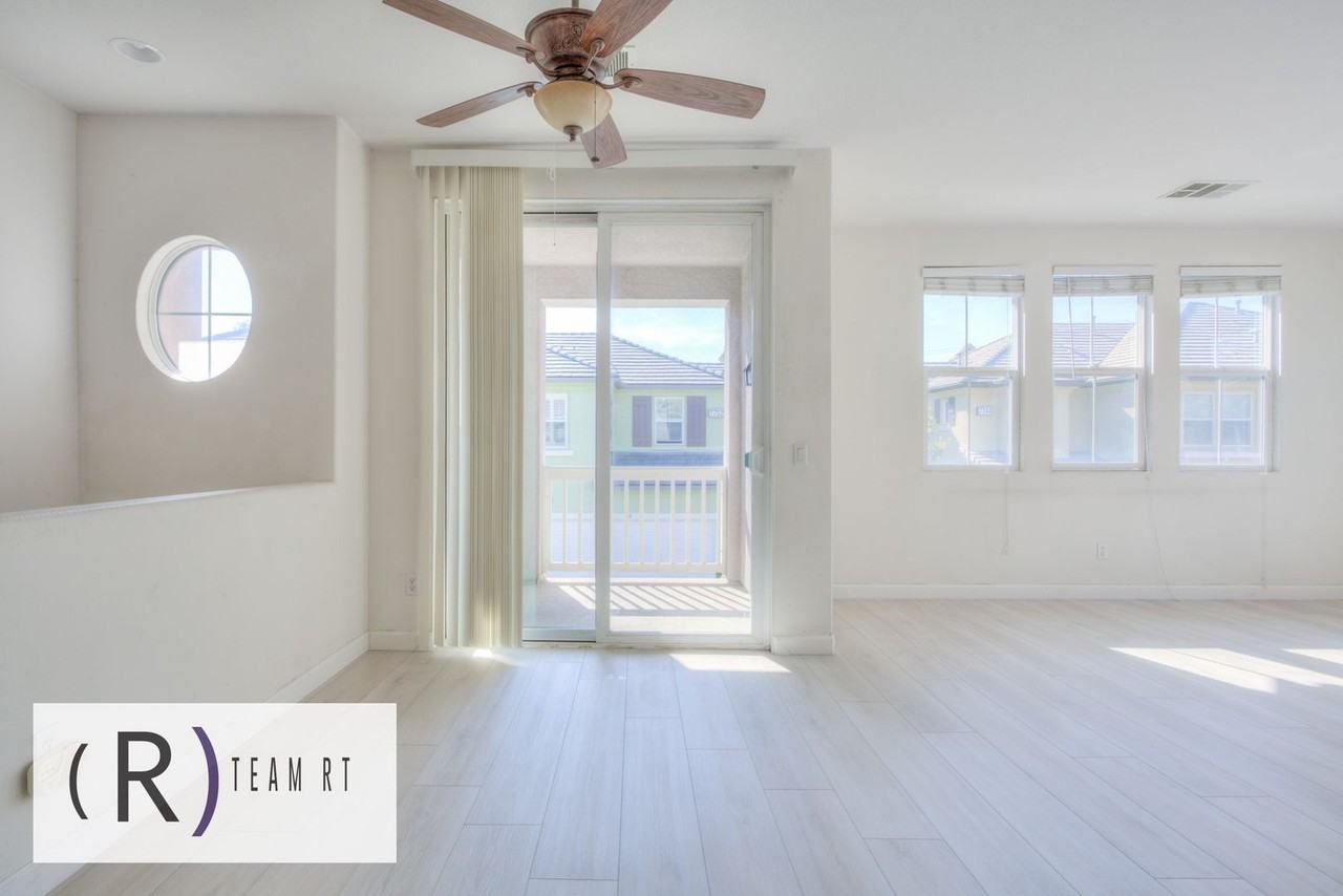7748 Hess Pl #3 - Photo 7 of 34