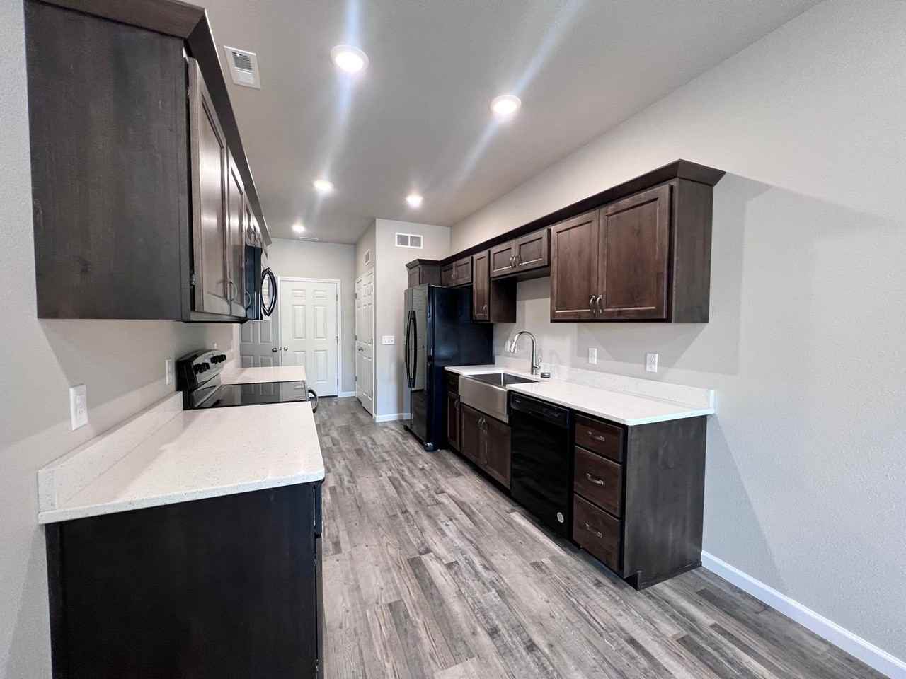 3406 French St - Photo 6 of 12