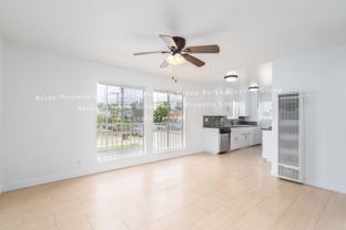 LB1535(RUBS) - Photo 1 of 1