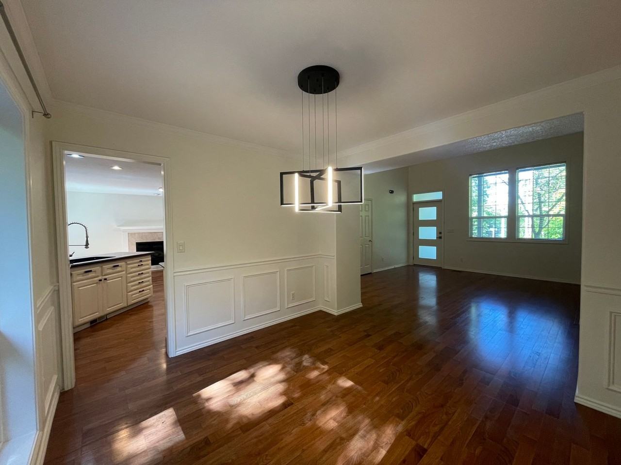 12241 Sw 18th Ave - Photo 2 of 37
