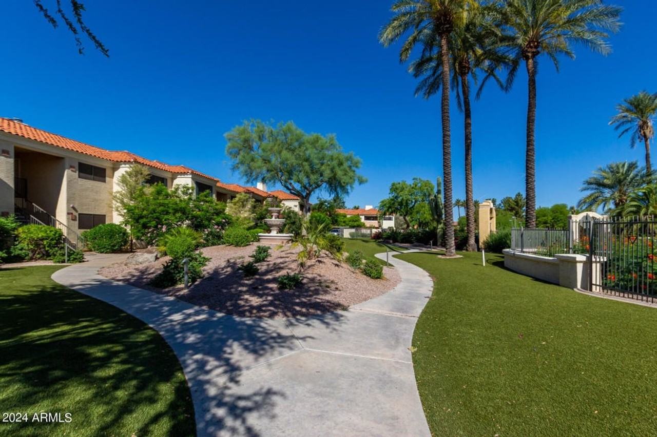 9990 N Scottsdale Rd - Photo 2 of 43