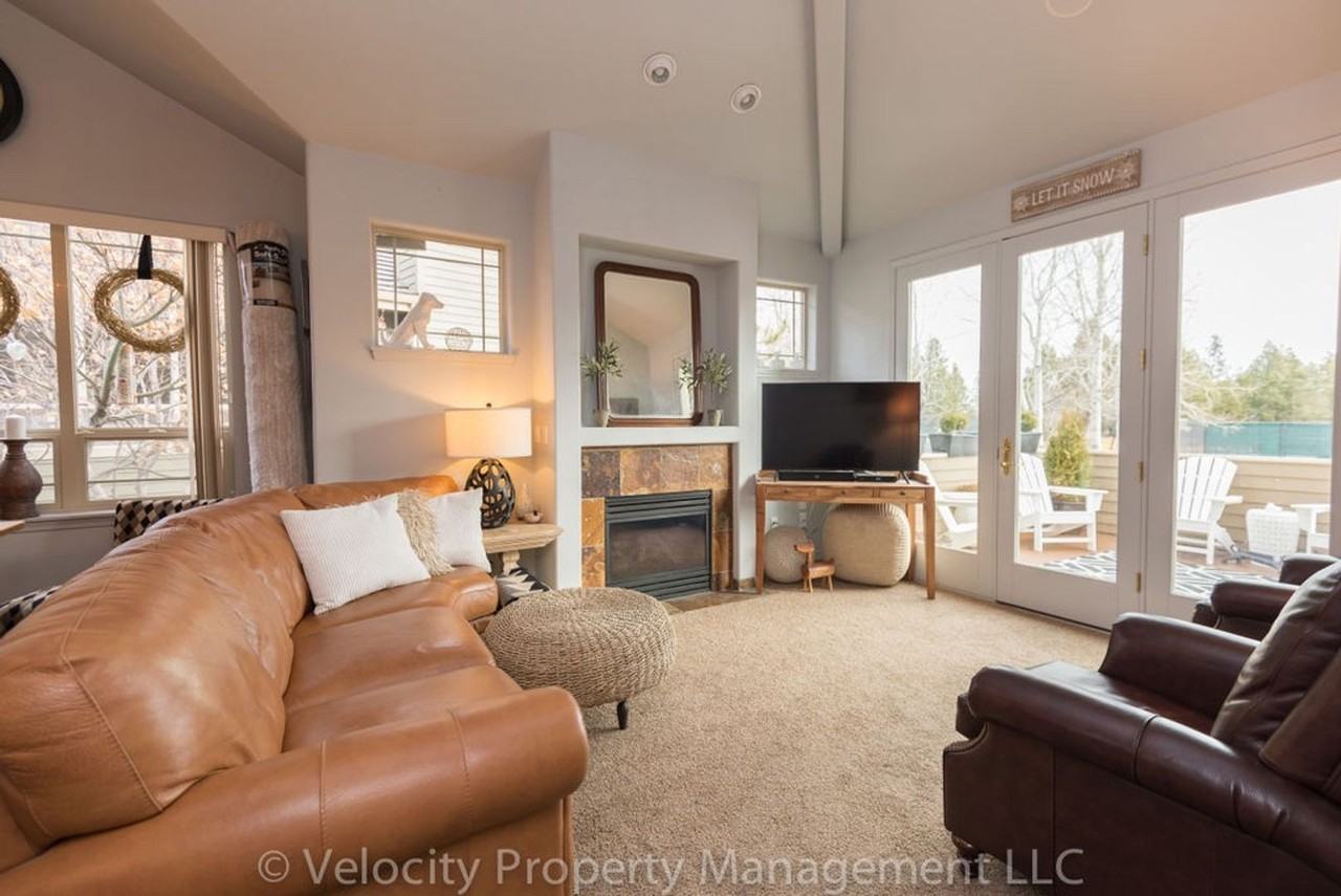61701 Bridge Creek Dr - Photo 2 of 15
