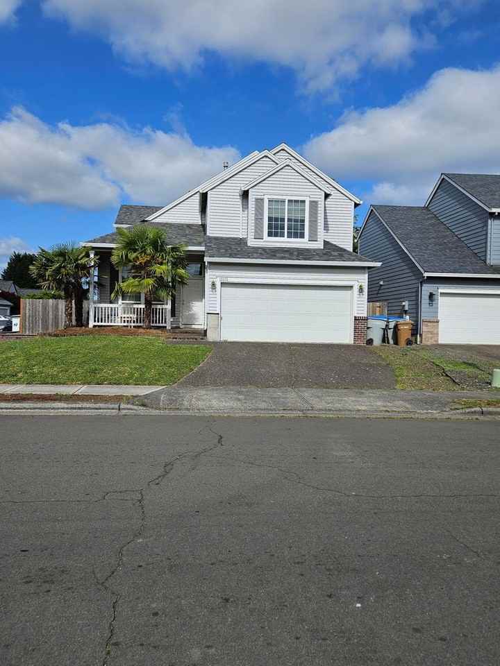 12435 Nw Groveshire Ave - Photo 3 of 18