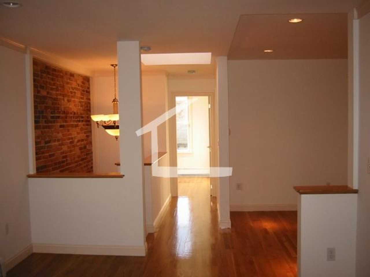 164 L St - Photo 2 of 6
