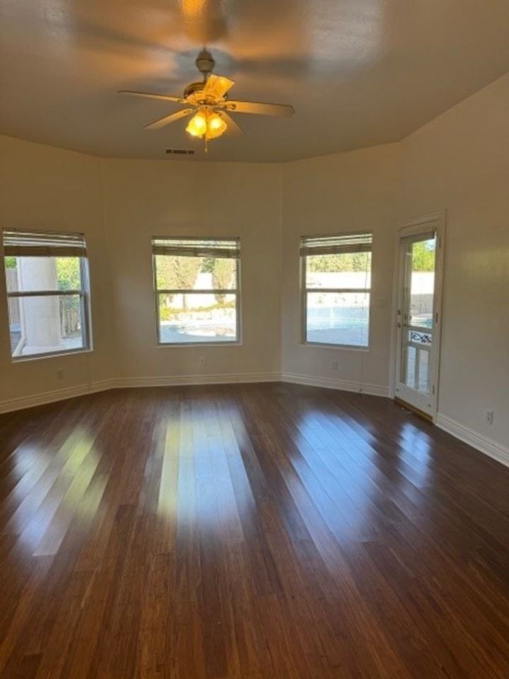 11224 Bright Water Way - Photo 3 of 23