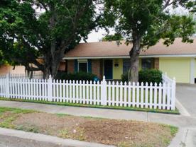 4617 Hamlin Dr - Photo 1 of 1