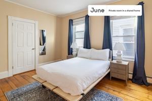 featured image of 71 School St #C