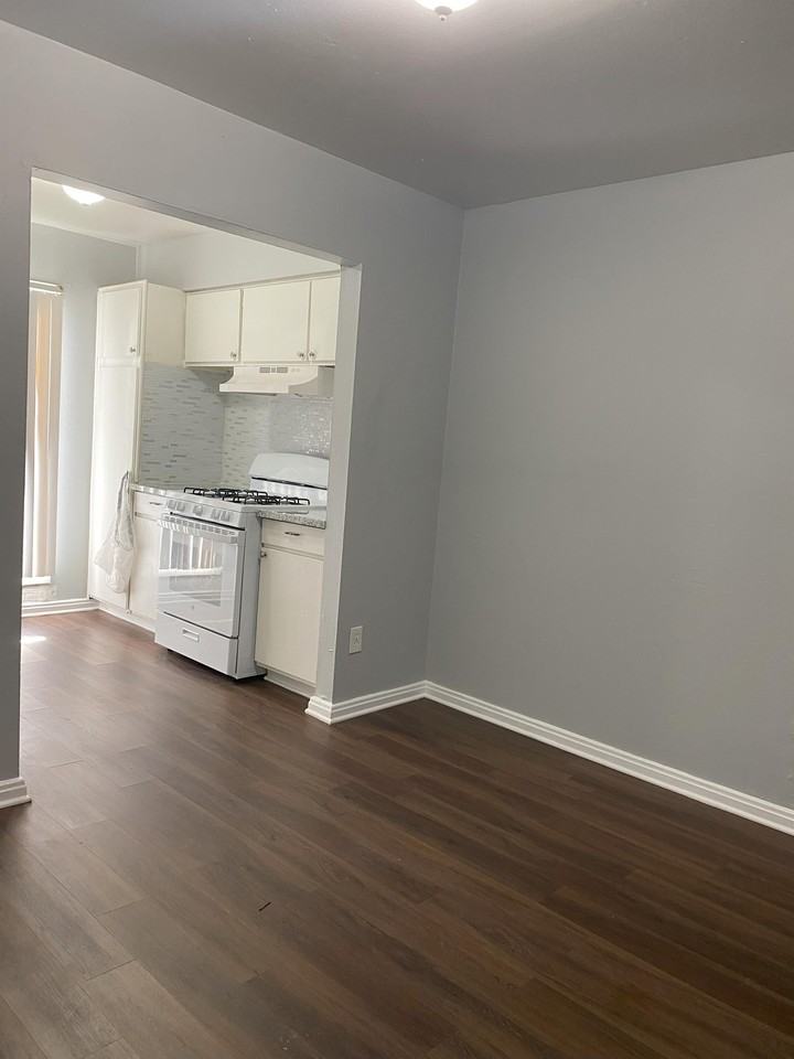 6004 Schroeder Road #6004-9 - Photo 5 of 10