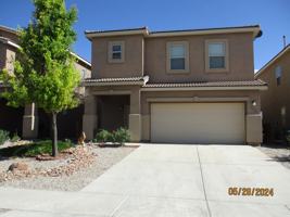 featured image of 2432 Violeta Cir Se #1