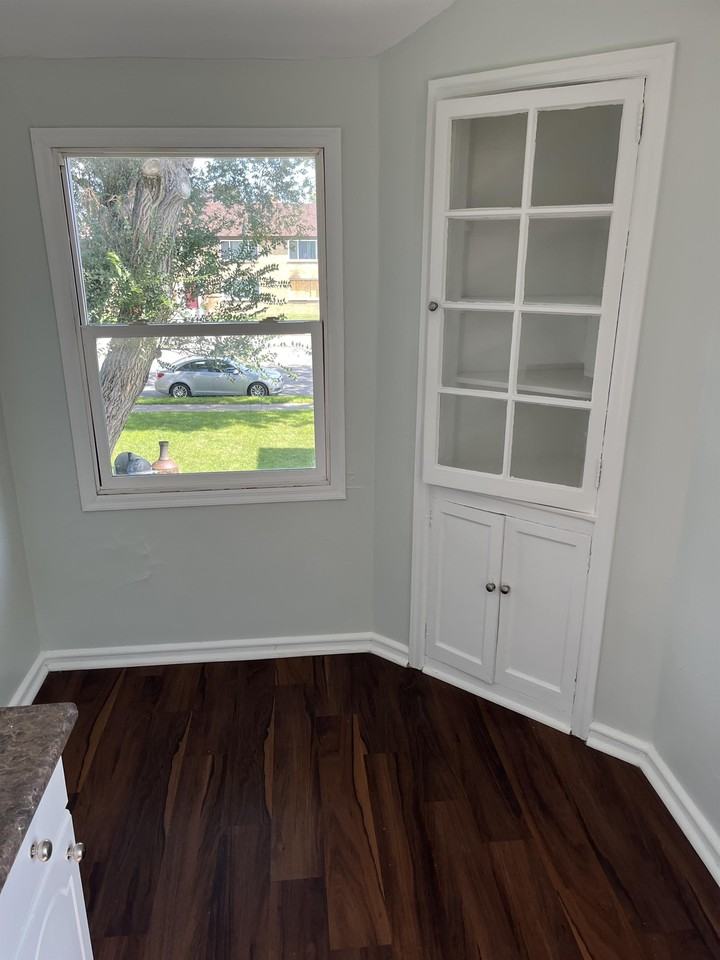 6211 W Lisbon Ave #4 - Photo 5 of 7