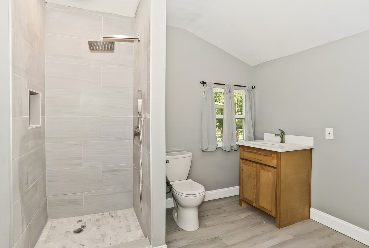 Longfellow Ln - Photo 6 of 20