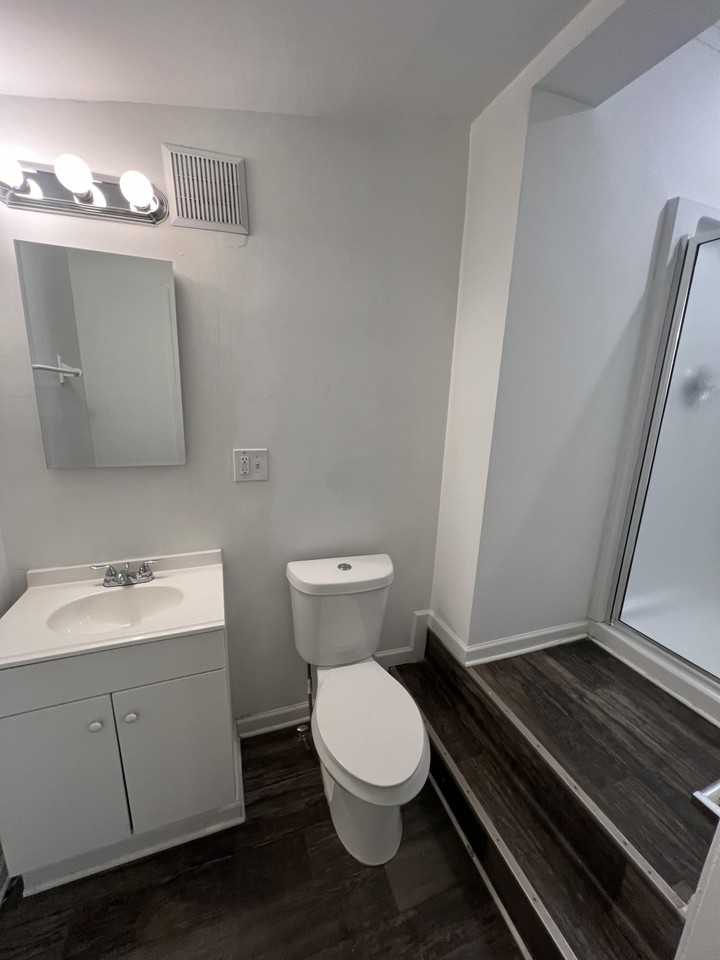 Hilltop Circle - Photo 5 of 14