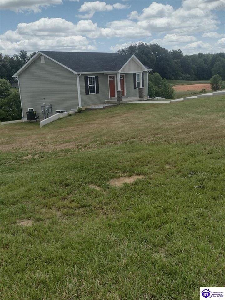 295 Palmetto Loop - Photo 2 of 13