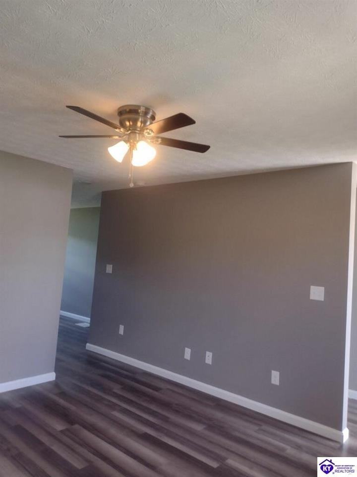 295 Palmetto Loop - Photo 4 of 13