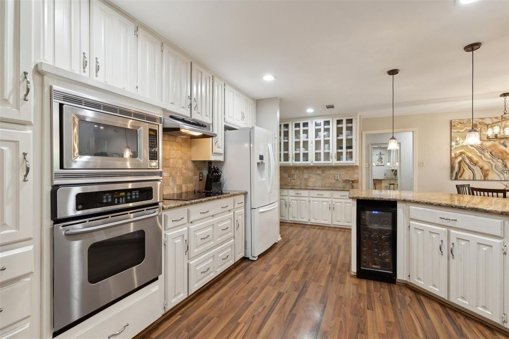 2105 Clearbrook Ct, Arlington, TX 76013 4 Bedroom House for 4,500