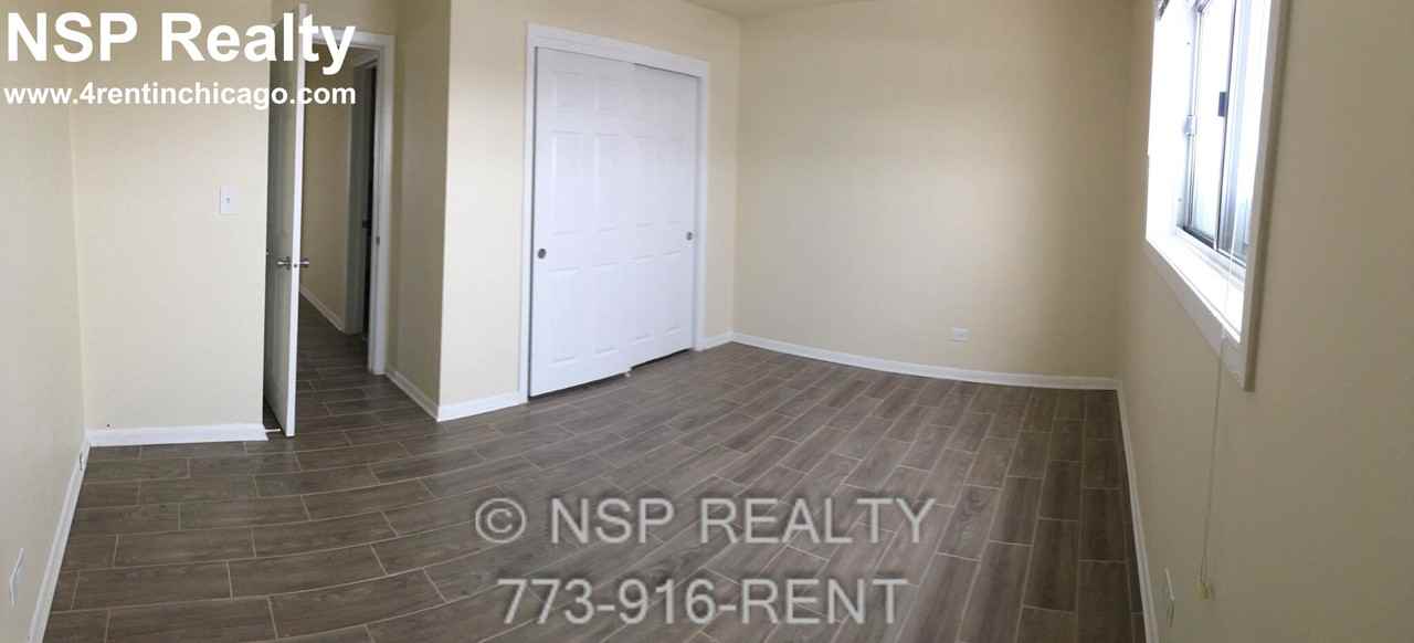 1310 Carol St #B - Photo 3 of 4