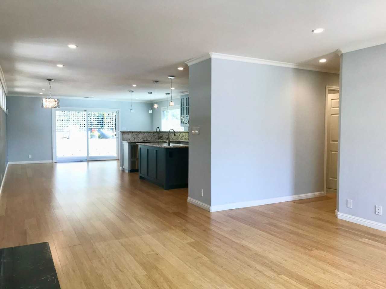 843 Serena Dr - Photo 3 of 23