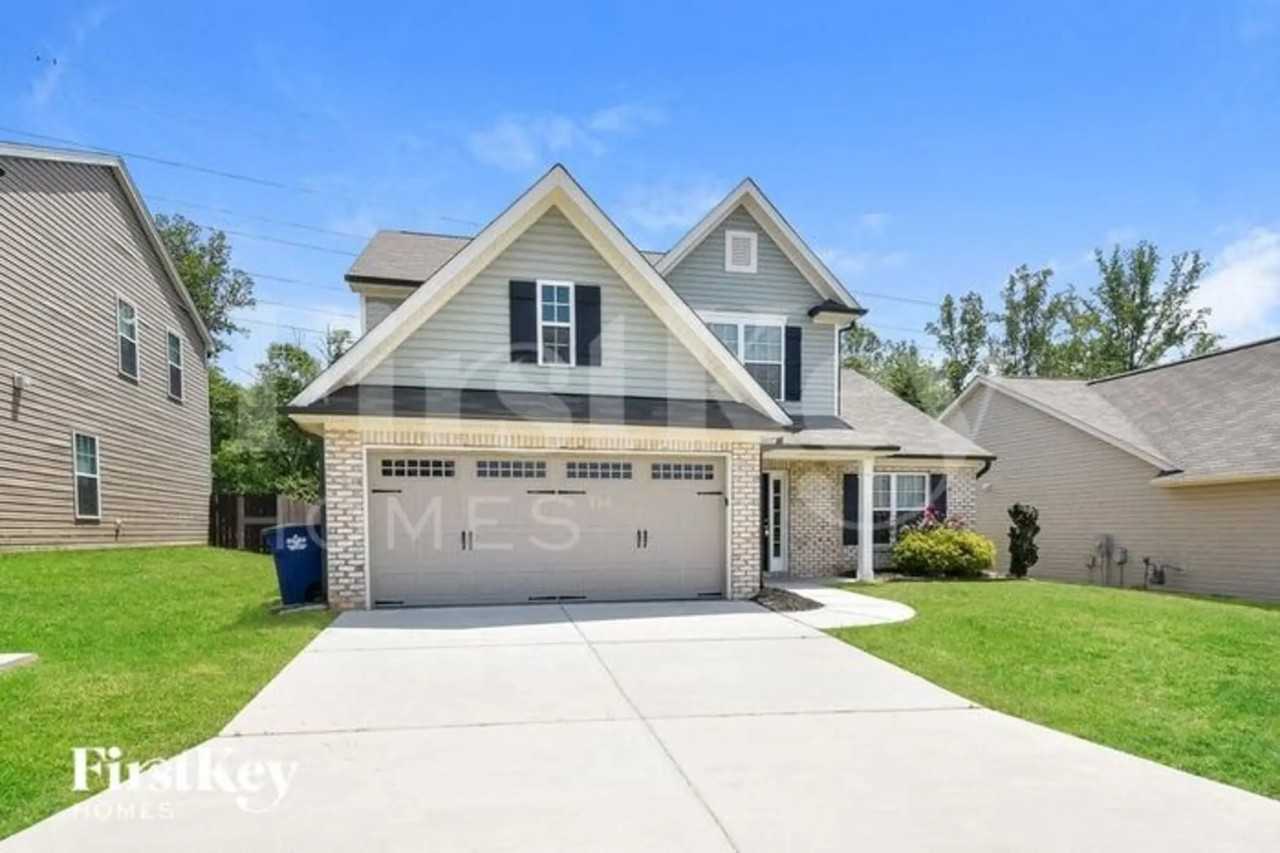 4955 Longburn Ln - Photo 2 of 15