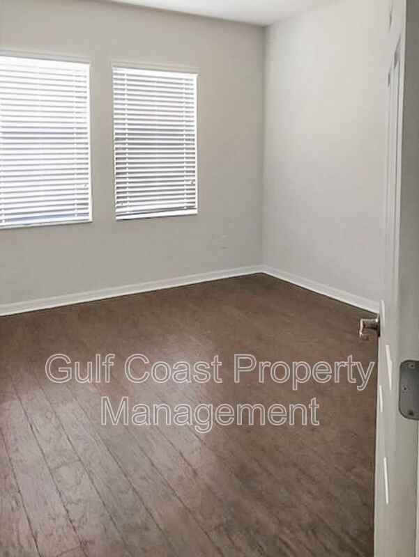 11562 84th Street Cir E #101 - Photo 6 of 21